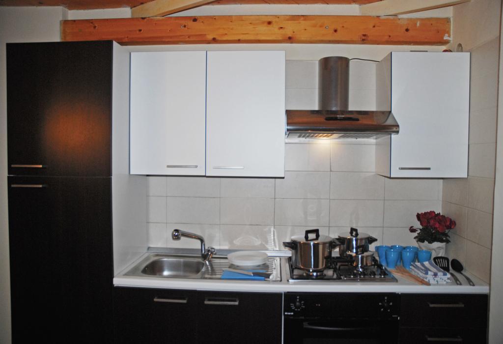 Brezzolina Apartment With Parking Bitonto Exterior foto